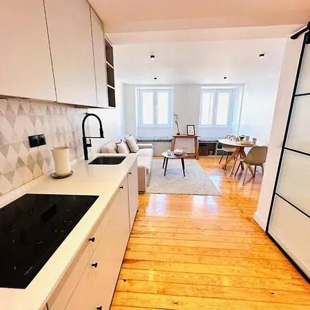 The Estrela House - No 107 - 2d - Comfort Two-bedroom 리스본